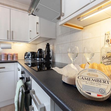 A Gem Nestled In The Heart Of Oxford With Parking! Apartamento Exterior foto