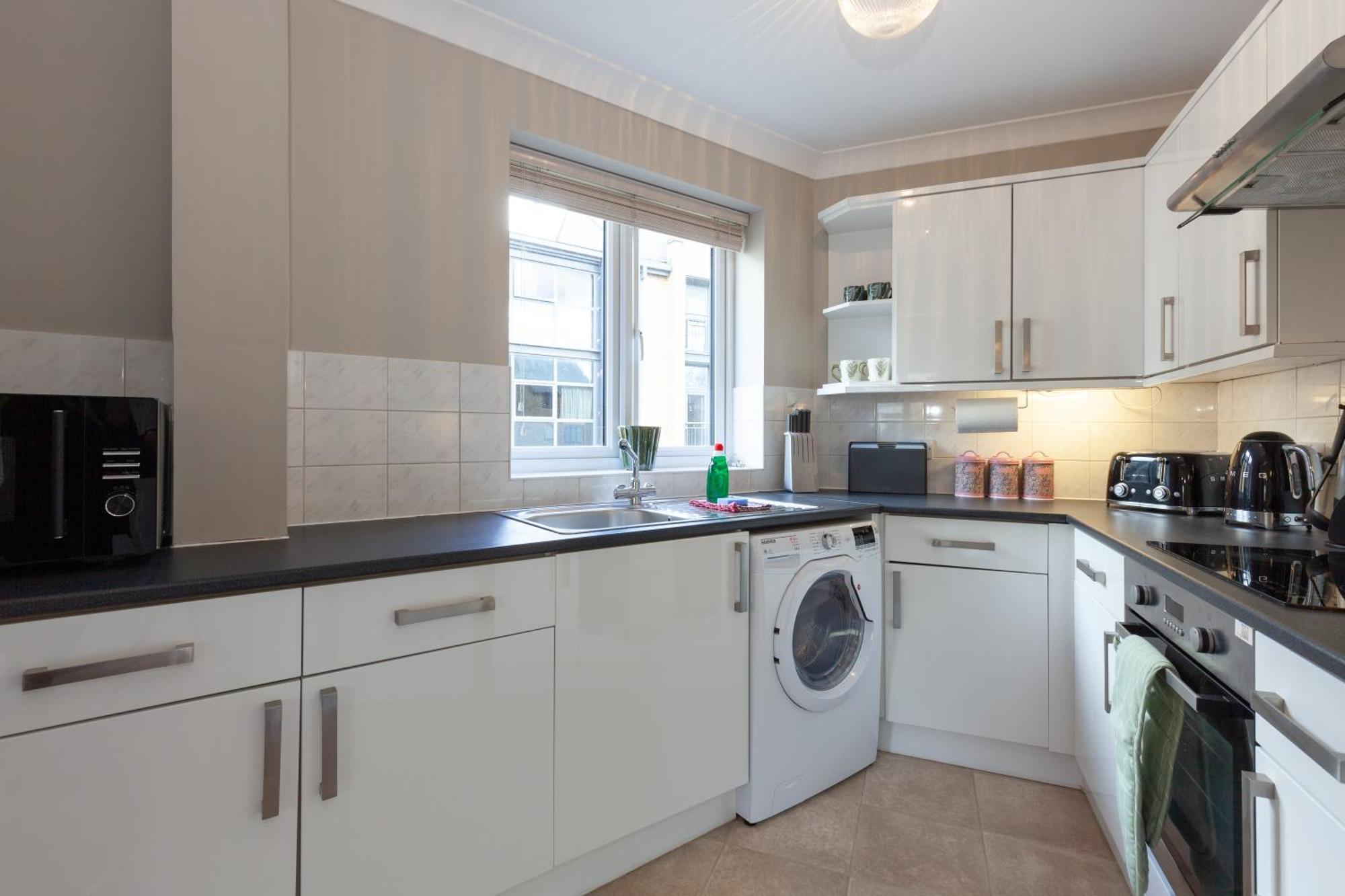 A Gem Nestled In The Heart Of Oxford With Parking! Apartamento Exterior foto