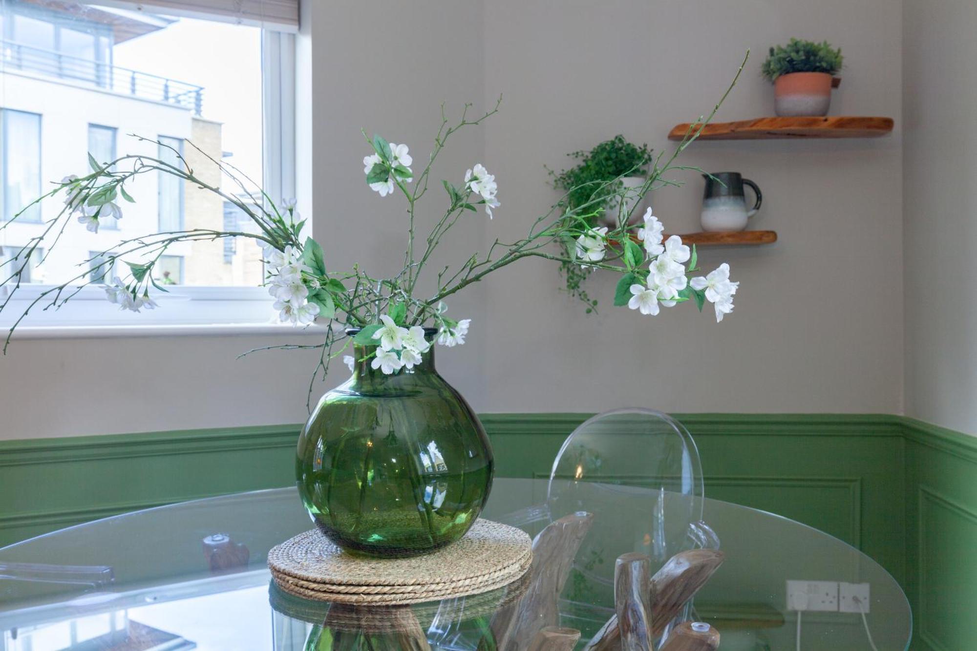A Gem Nestled In The Heart Of Oxford With Parking! Apartamento Exterior foto