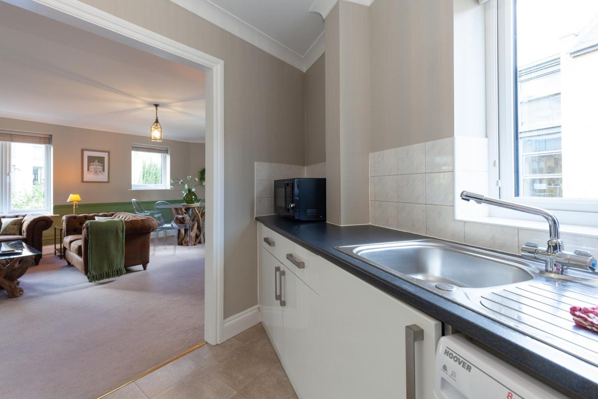 A Gem Nestled In The Heart Of Oxford With Parking! Apartamento Exterior foto