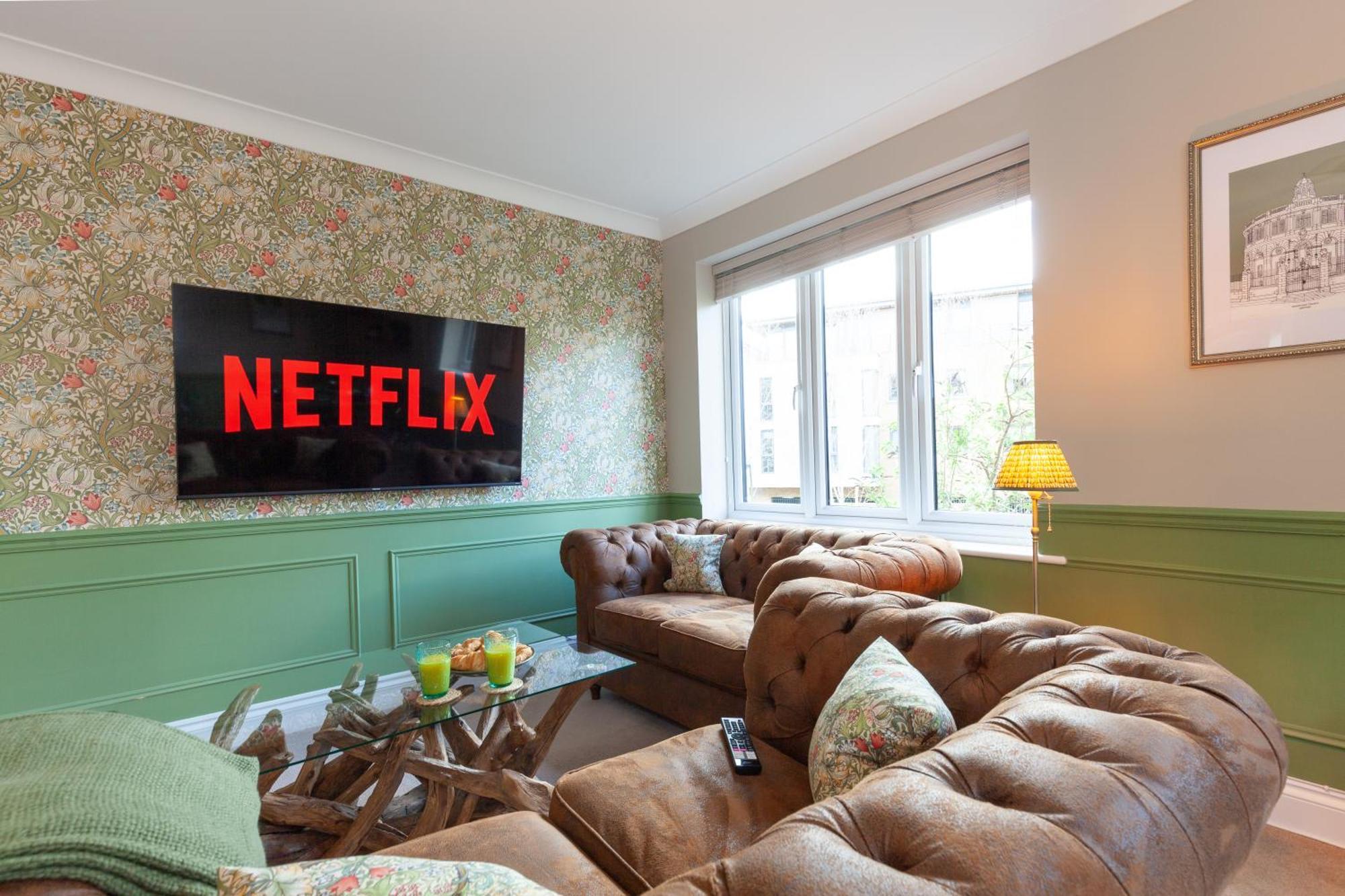 A Gem Nestled In The Heart Of Oxford With Parking! Apartamento Exterior foto