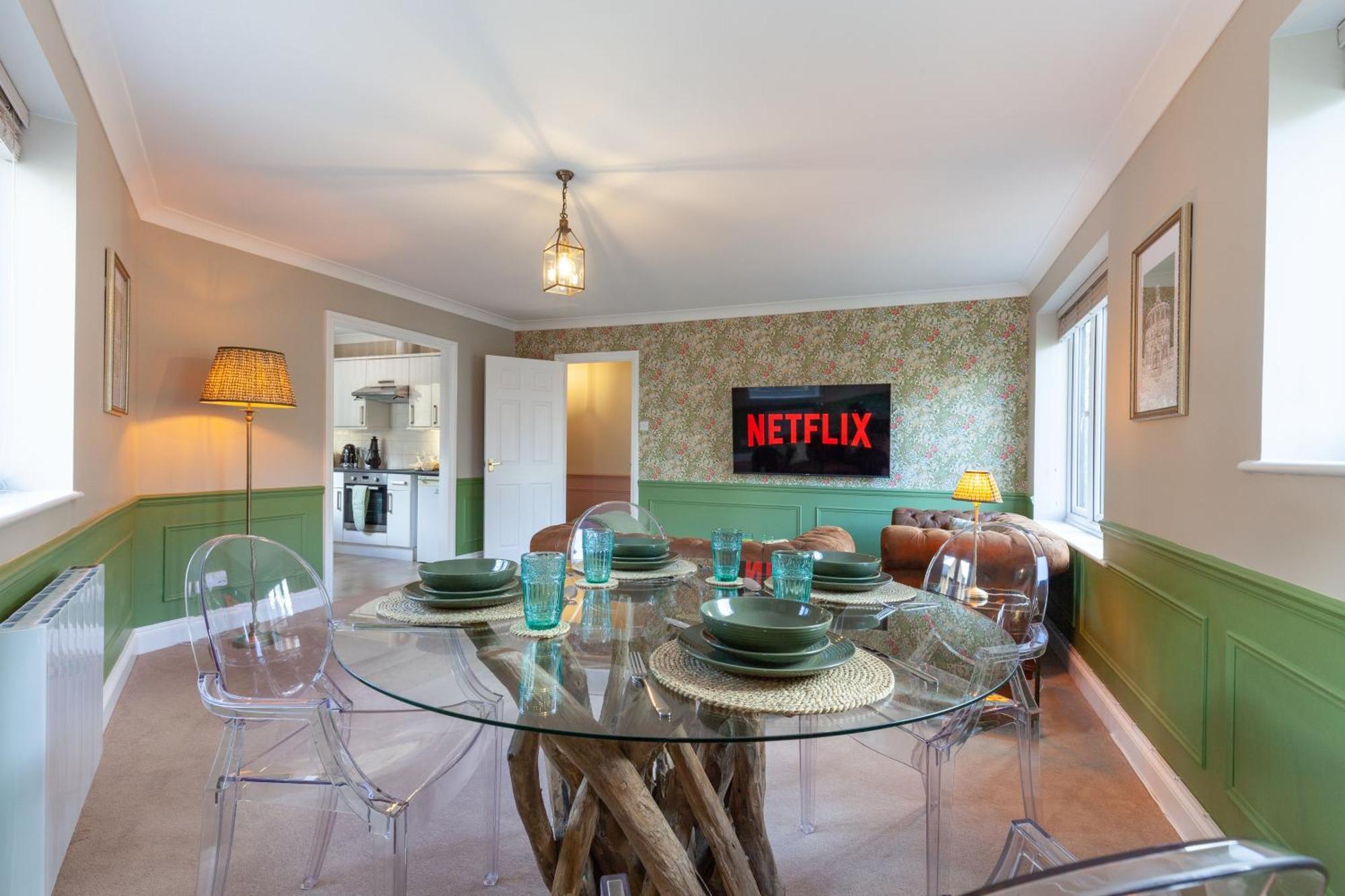 A Gem Nestled In The Heart Of Oxford With Parking! Apartamento Exterior foto