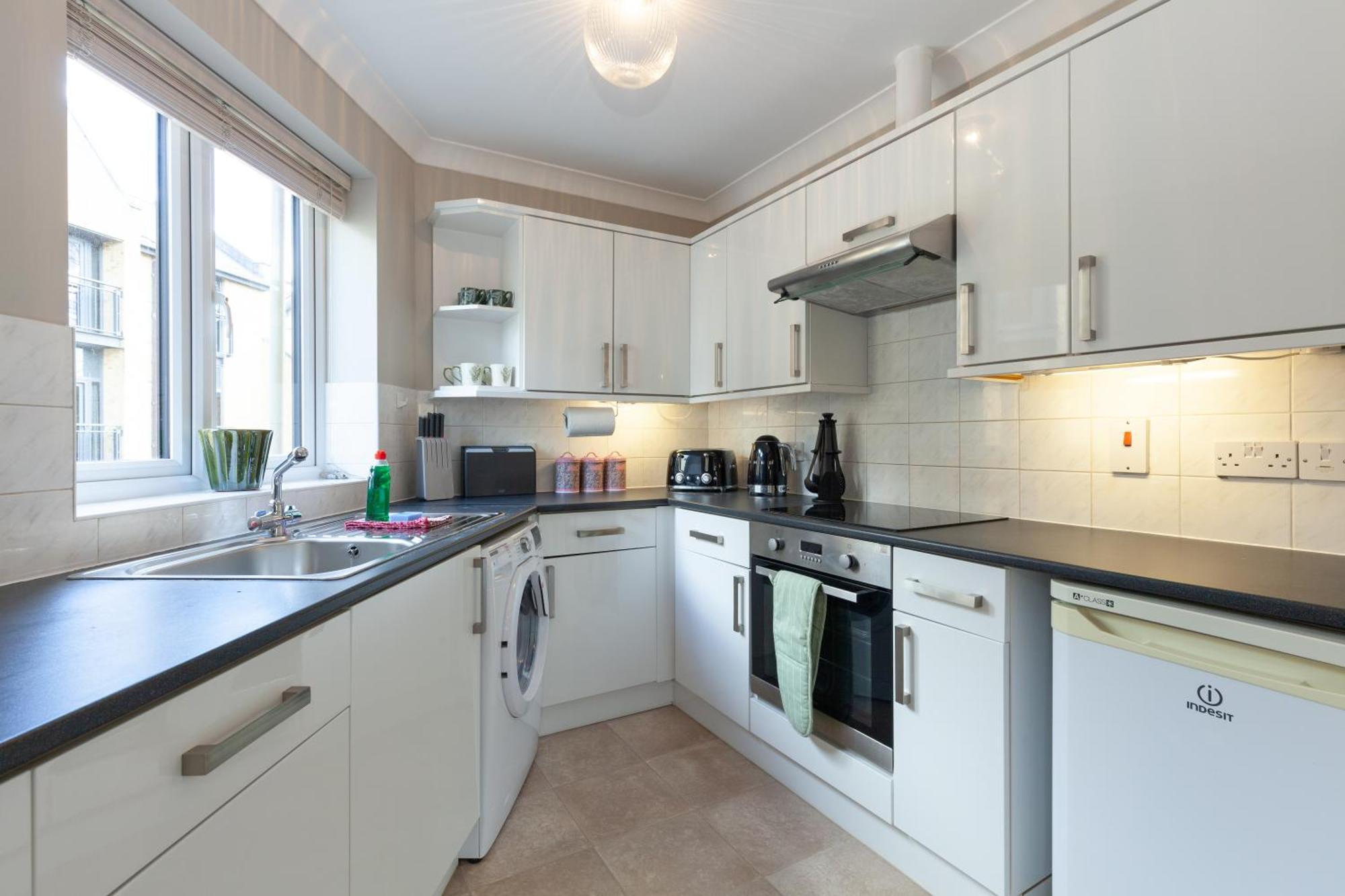 A Gem Nestled In The Heart Of Oxford With Parking! Apartamento Exterior foto
