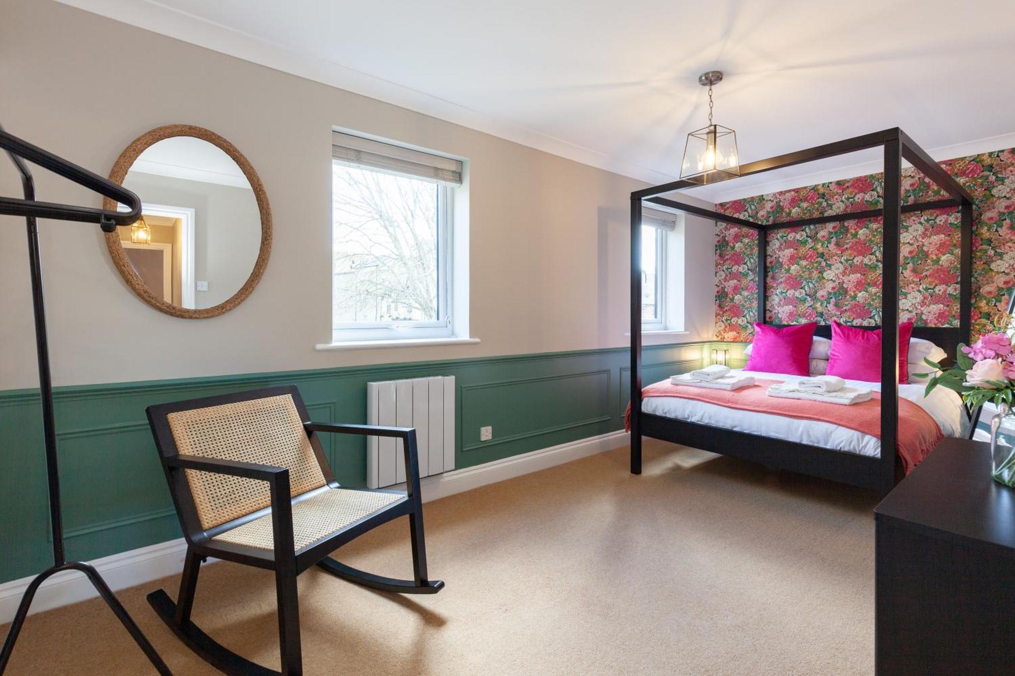 A Gem Nestled In The Heart Of Oxford With Parking! Apartamento Exterior foto