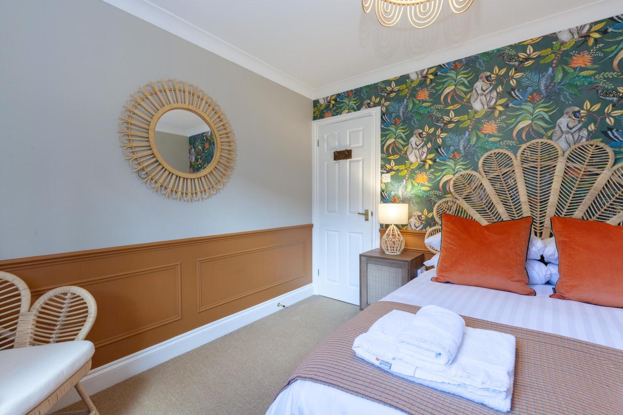 A Gem Nestled In The Heart Of Oxford With Parking! Apartamento Exterior foto